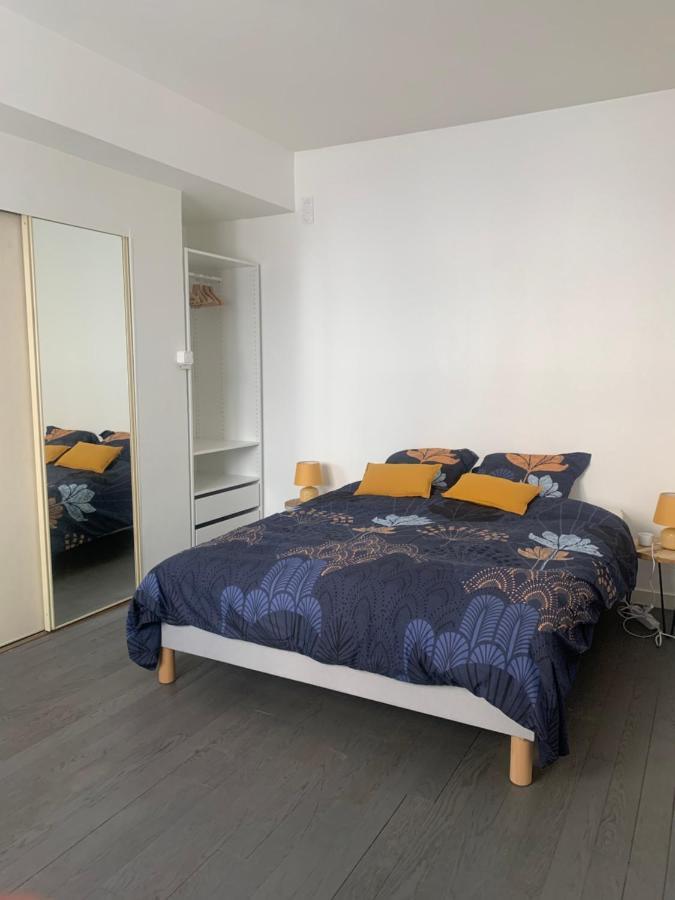 Location 2 Pers Centre Historique De Quimper Apartment Exterior photo